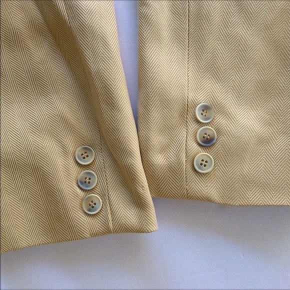 VINTAGE EMANUEL UNGARO PARIS SILK CREAM BLAZER SIZE 6 - Picture 9 of 15